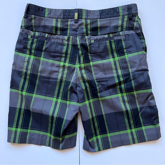 IZOD PFX Plaid Shorts - Picture 6 of 6